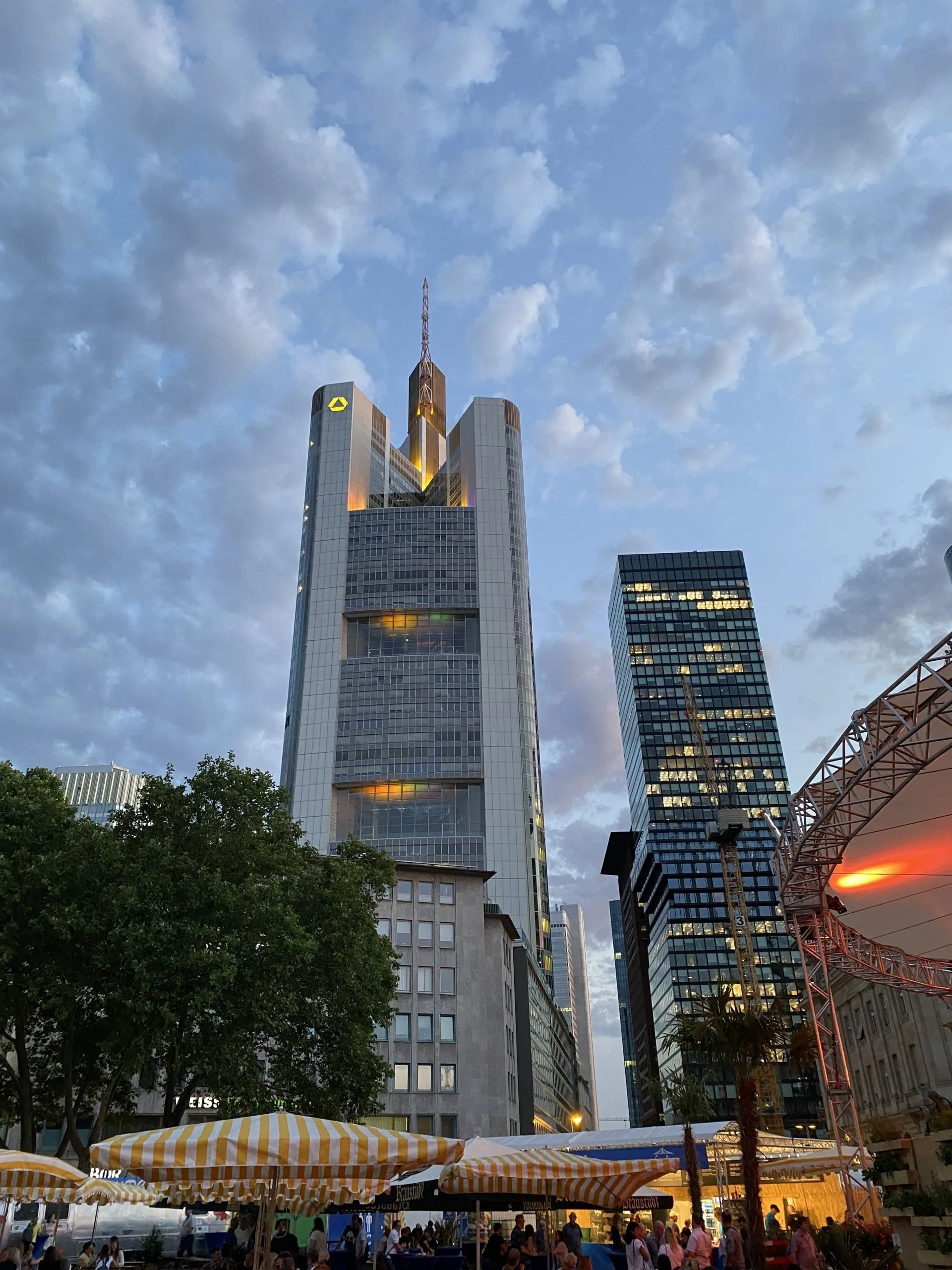 Frankfurt Hochhäuser Skyline – Stadtführung